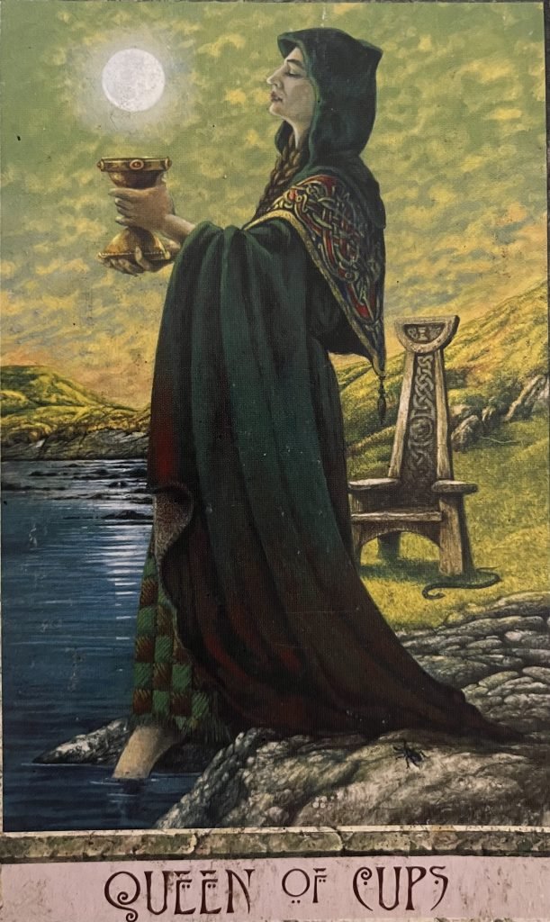 Queen of Cups, Druid Craft Tarot